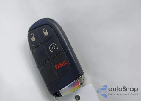 2020 Jeep Compass Latitude 4X4 z USA, uszkodzony, nr VIN 3C4NJDBB5LT155188